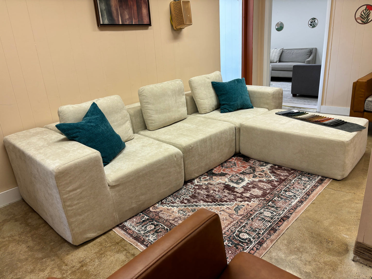 Puffer Couch Sofa + Ottoman