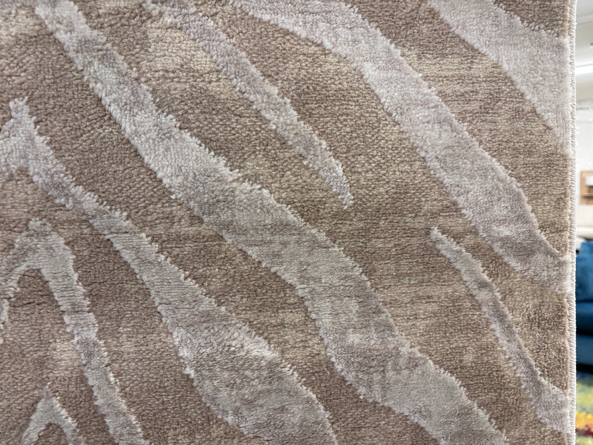 Ivory Beige 7'10x10' Finsbury Rectangle Rug - Reclaimed Elegance