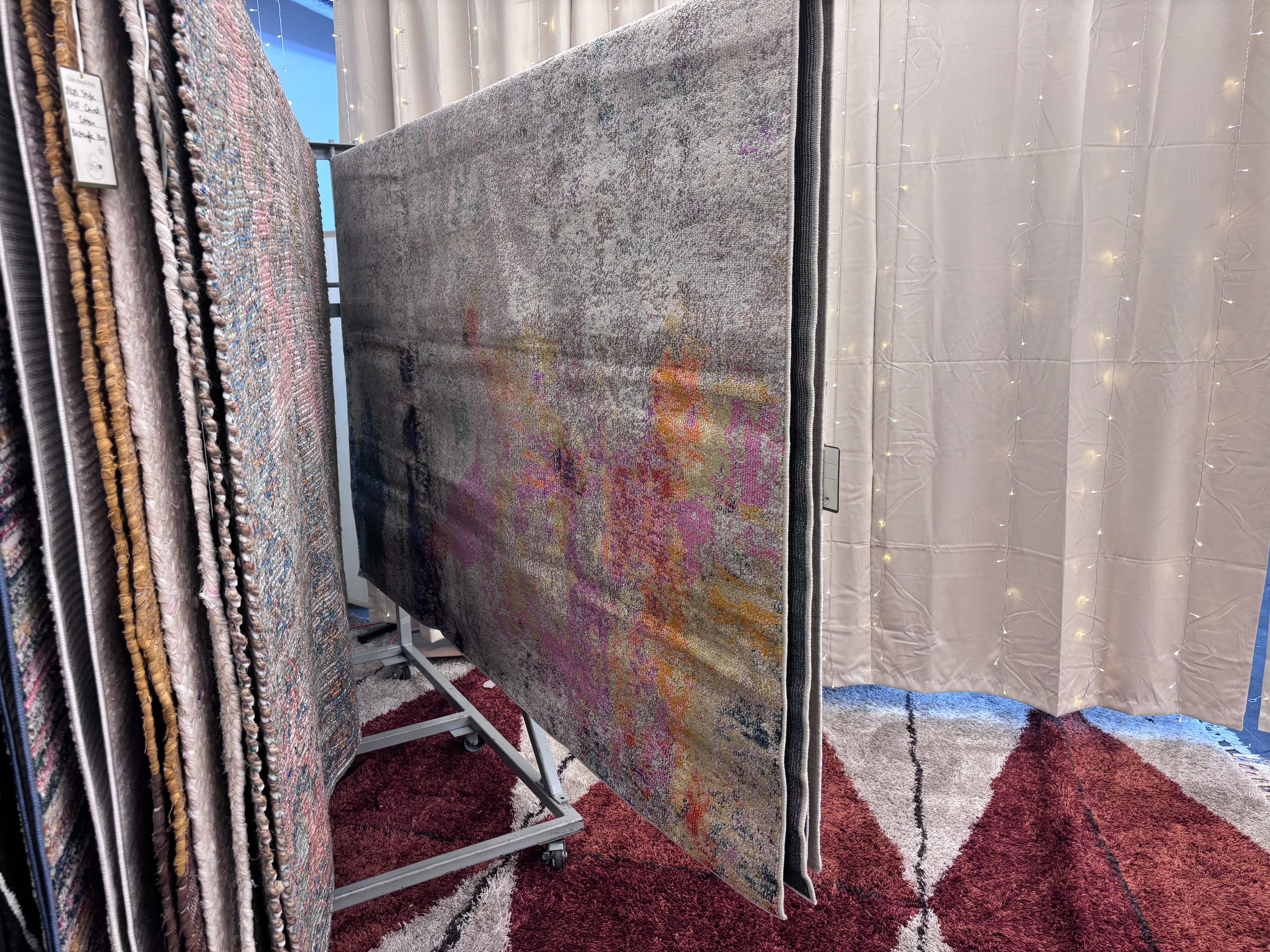 Colorful 7'10x10' Chromatic Rectangle Rug