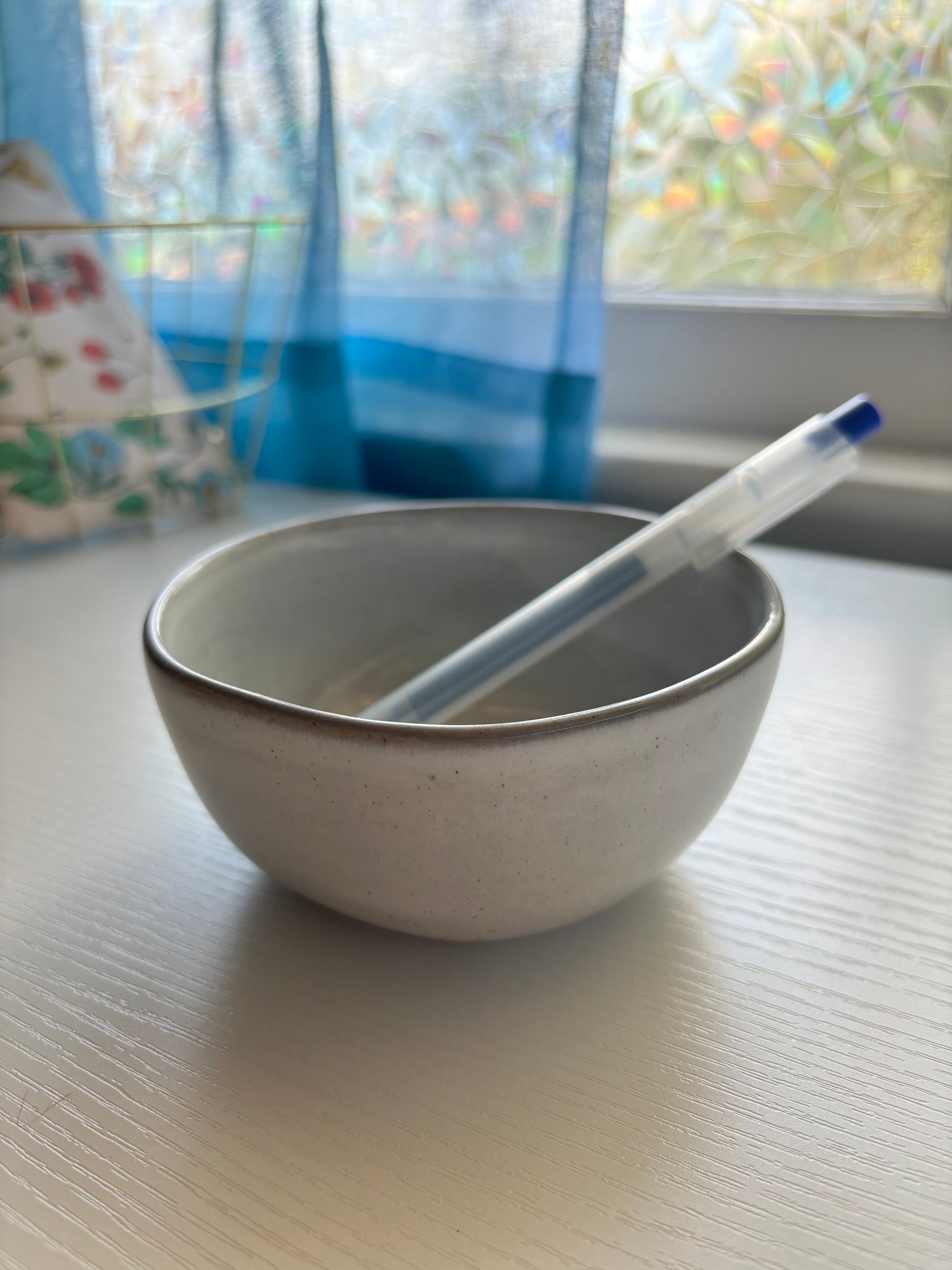 Light Grey Ceramic Bowl - Reclaimed Elegance