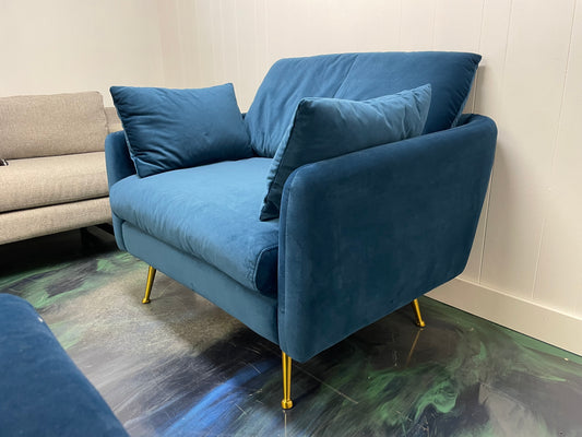 Blue Velvet Park Lounge Chair