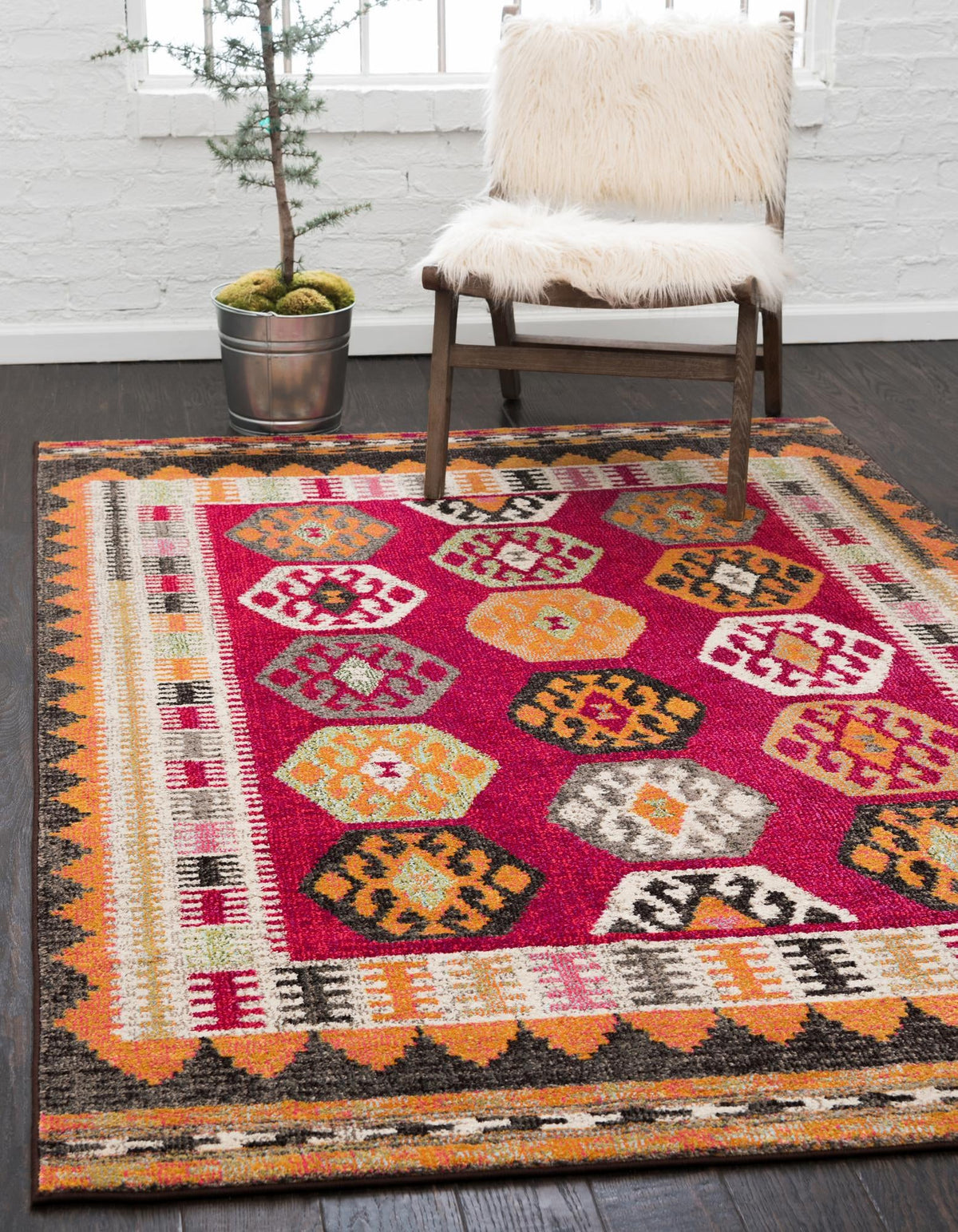Sedona Native Red/Brown | Matching Rectangle lifestyle