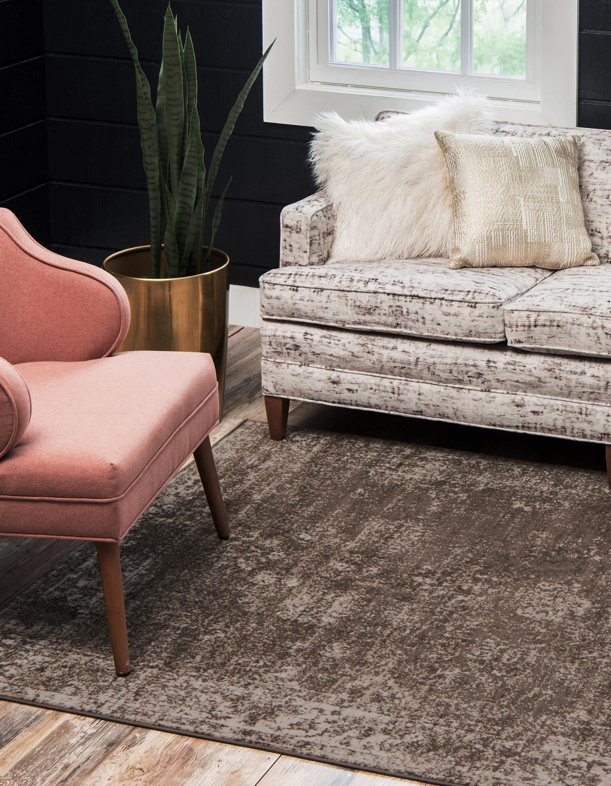 Sofia Casino Brown/Ivory | Matching Rectangle lifestyle