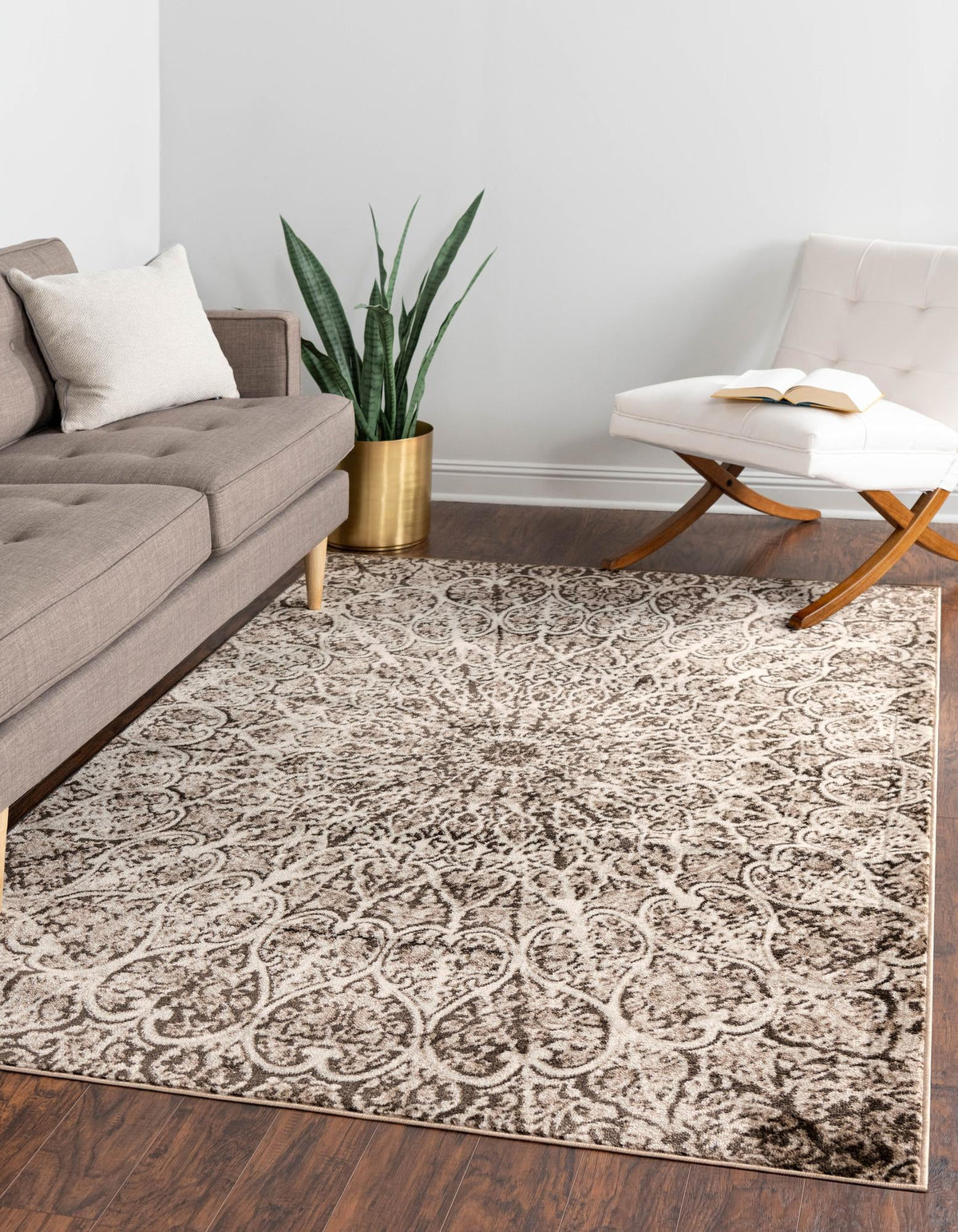 Sofia Grace Brown/Ivory | Matching Rectangle lifestyle