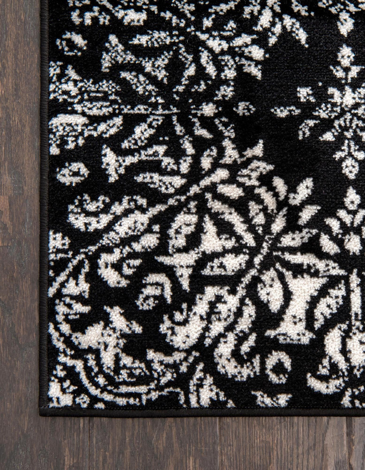 Sofia Grand Black & Ivory Area Rug: manufacturer original alternate detail, shape, or backing