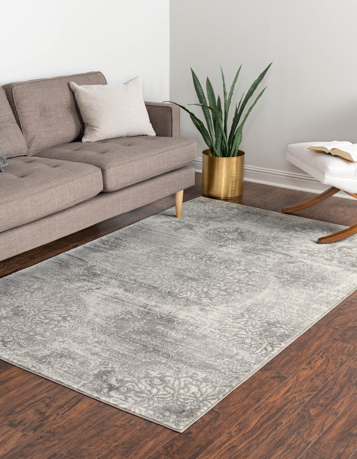 Sofia Grand Light Gray & Ivory Area Rug | Unique Loom high-resolution supplier additional photo 3138682_image_1011.jpg