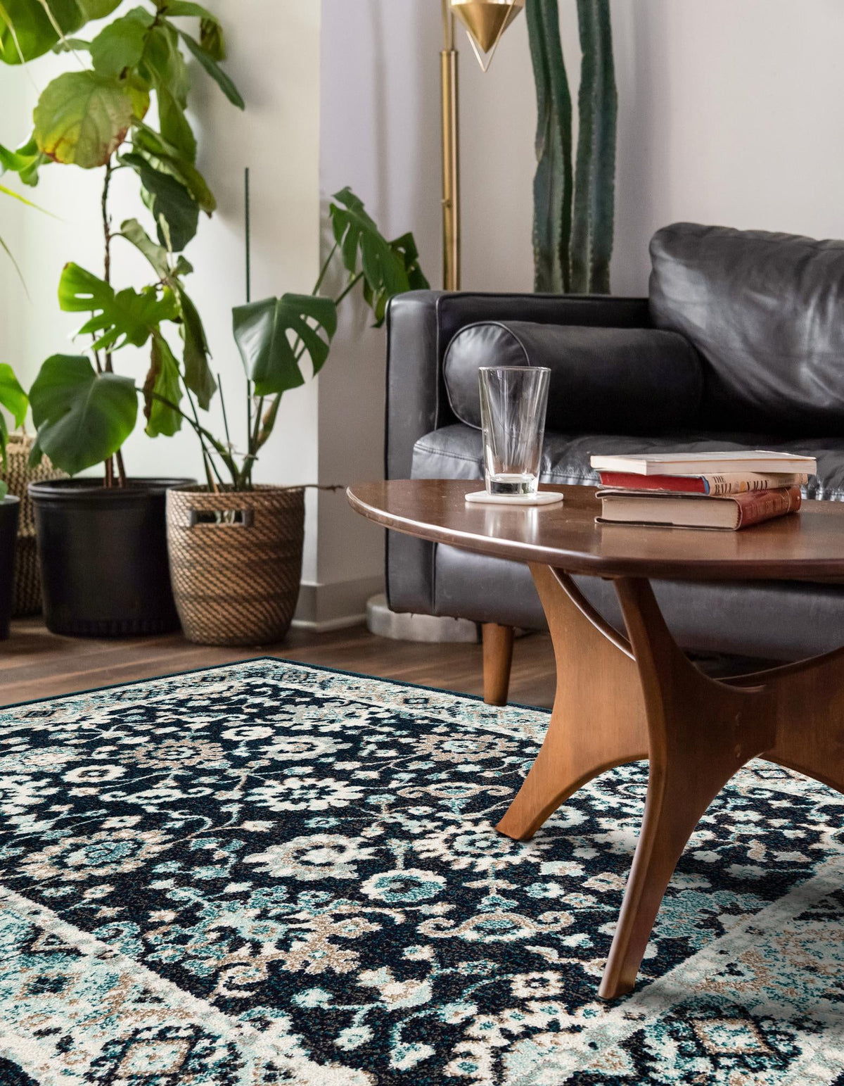 Penrose Krystle Navy Blue/Beige | Supplier rug image / alternate view