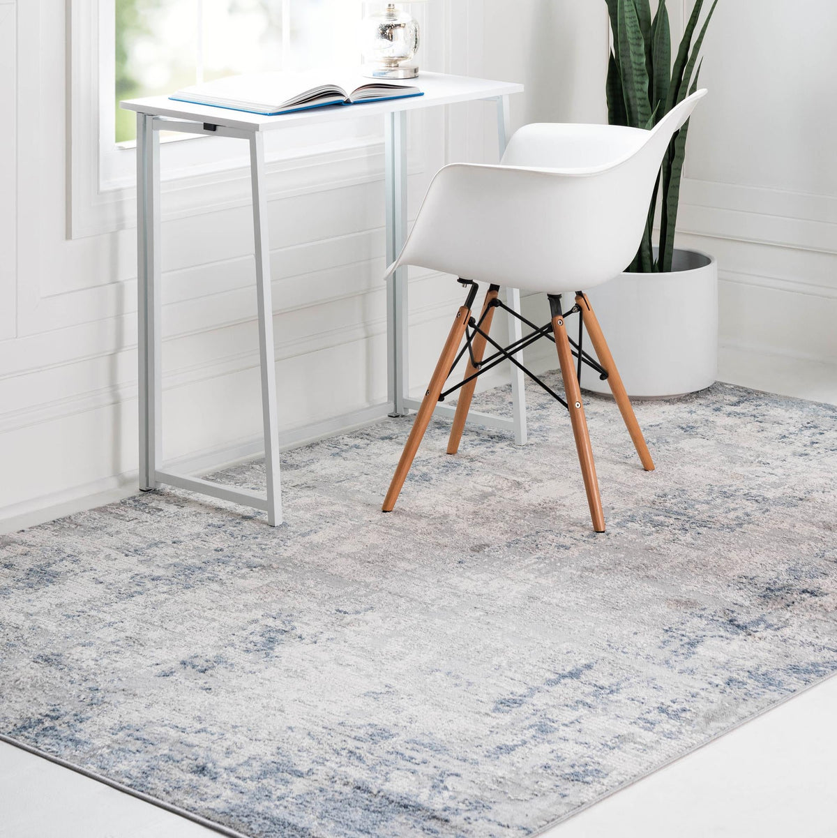 Caspian Rasht Gray Blue & Ivory Area Rug lifestyle Rectangle