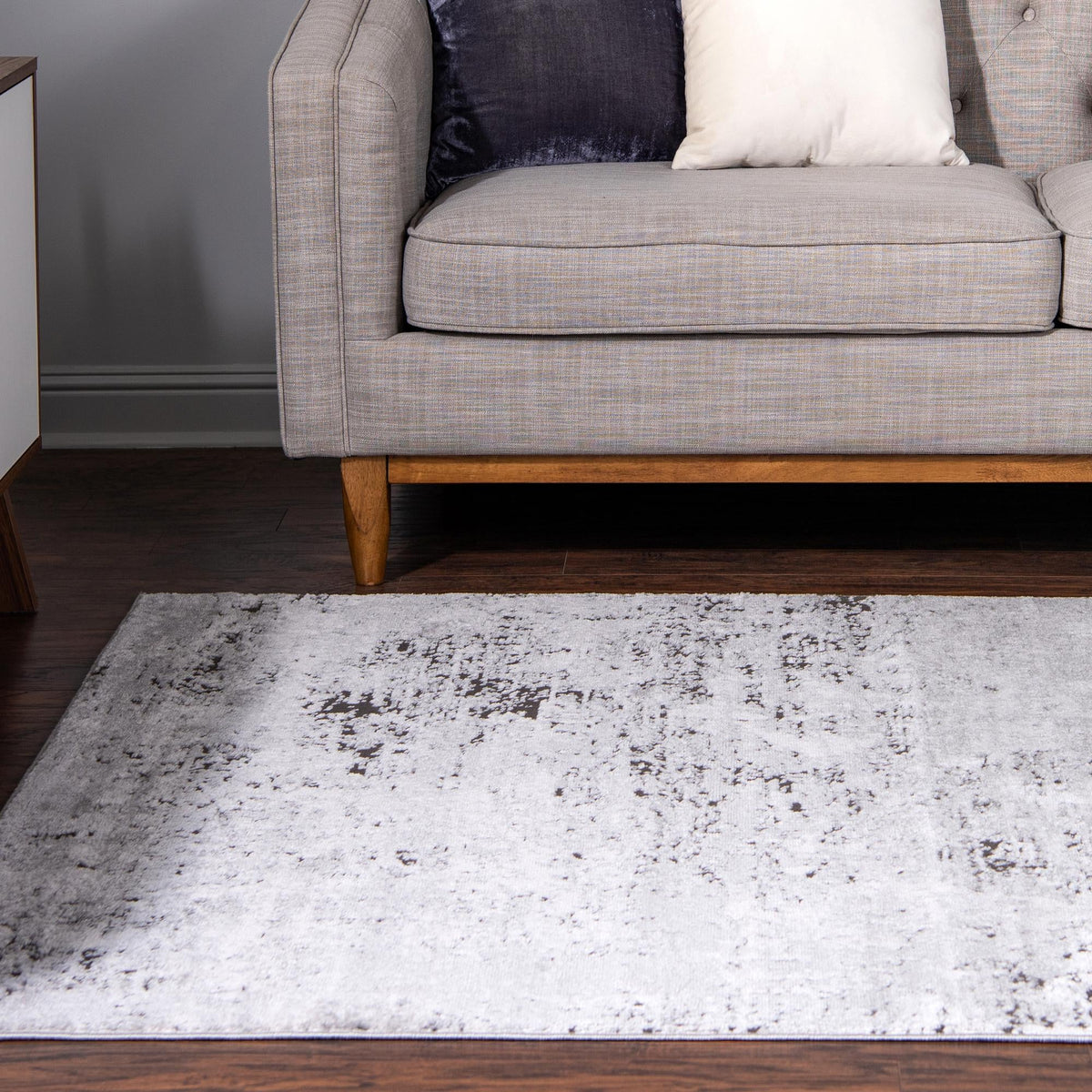 Leipzig Bach Gray & Ivory Area Rug | Unique Loom high-resolution supplier additional photo 3148576_image_1012.jpg