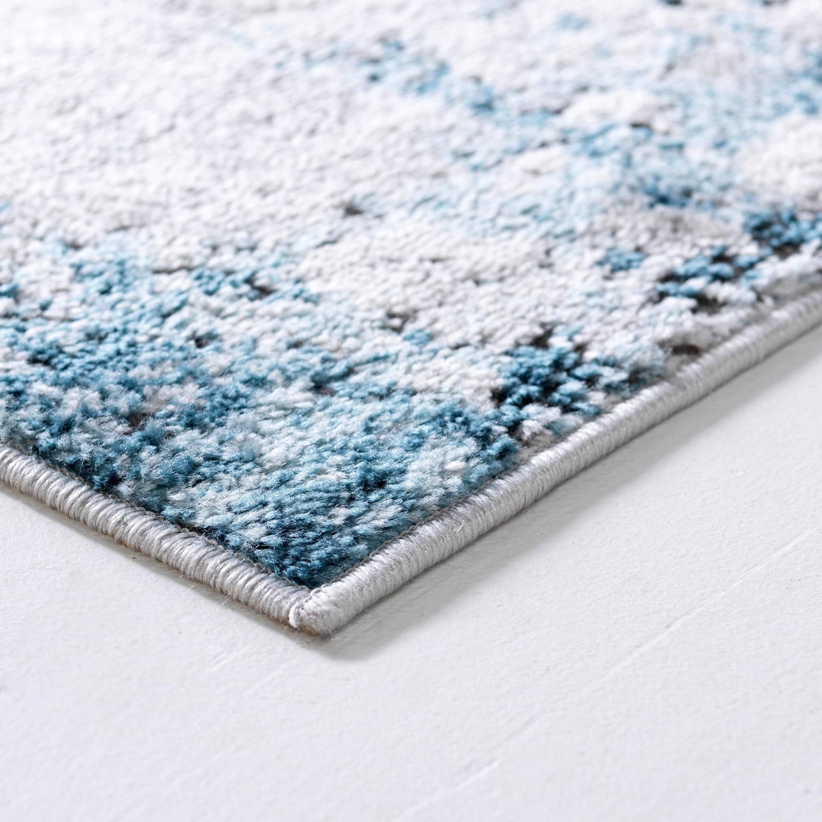 Leipzig Bach Blue/Ivory | Supplier rug image / alternate view