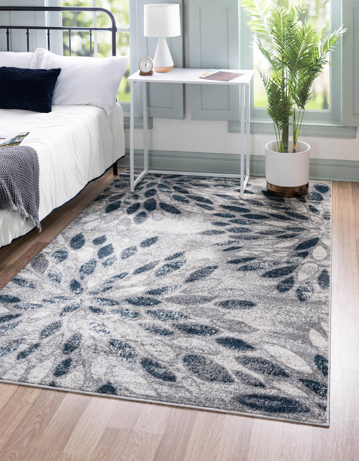 Sumter Rhett Gray & Navy Blue Area Rug lifestyle Rectangle