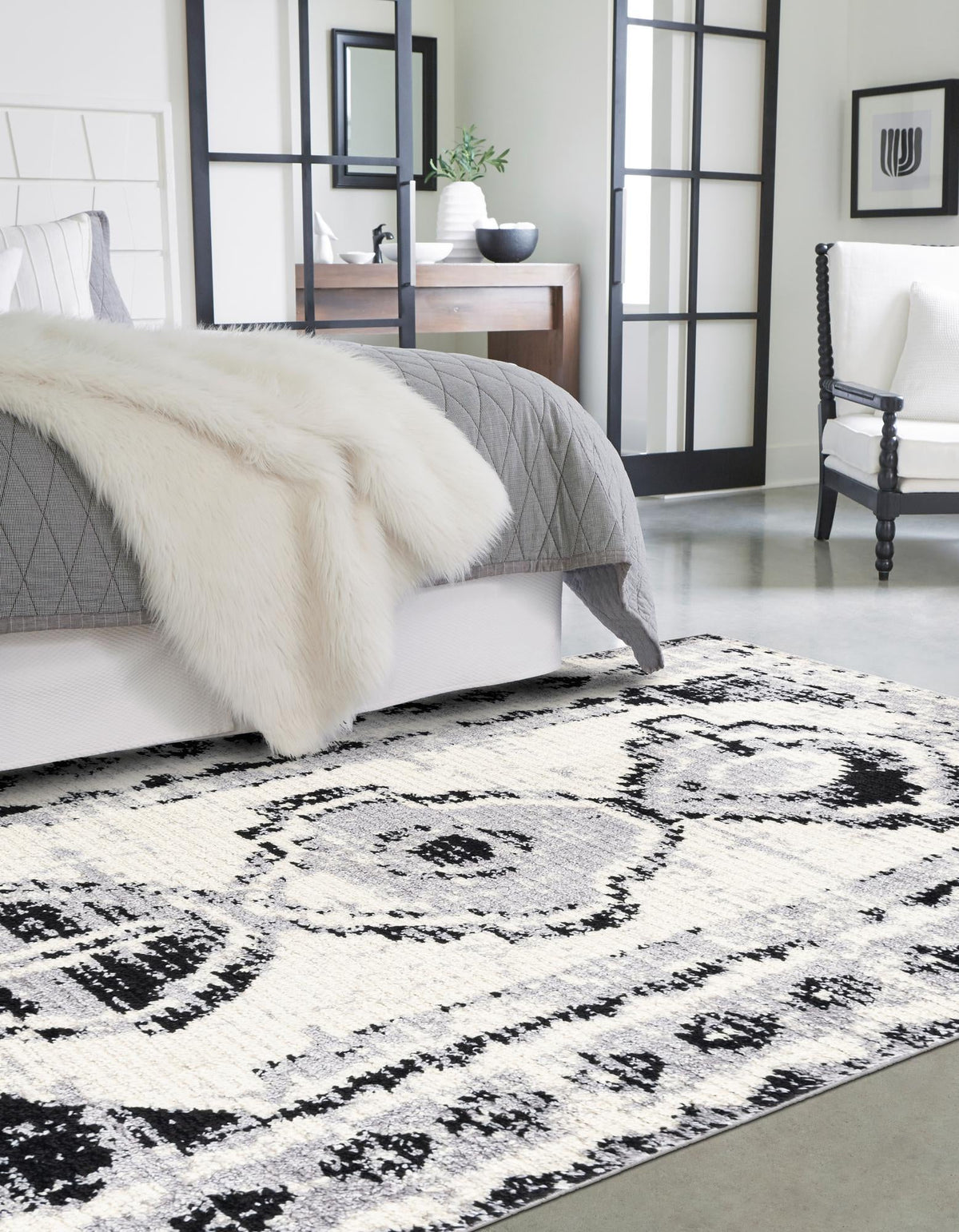 Tagine Soraya Black and White & Gray Area Rug | Unique Loom high-resolution supplier additional photo 3176481_image_1011.jpg