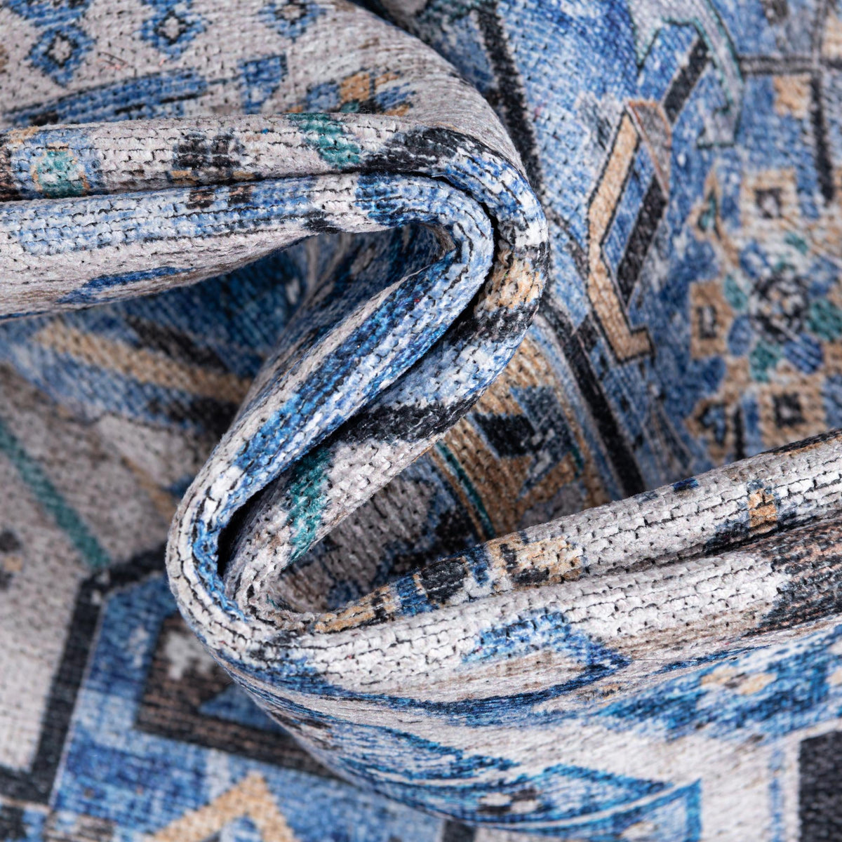 Yara Sunil Royal Blue & Blue Area Rug | Unique Loom high-resolution supplier additional photo 3182065_image_1033.jpg