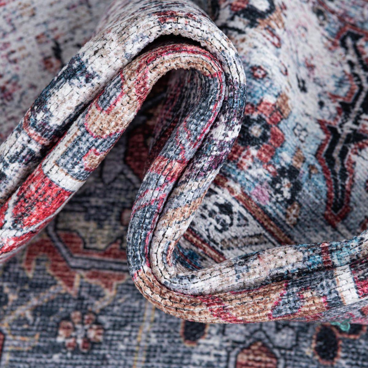 Yara Yash Multi & Ivory Area Rug | Unique Loom high-resolution supplier additional photo 3182129_image_1033.jpg