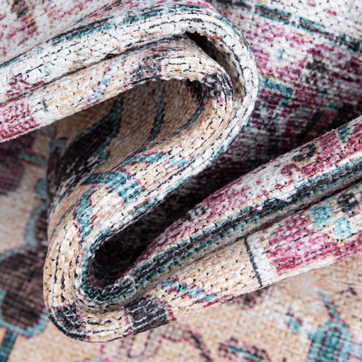 Yara Yash Light Coral Pink & Blue Area Rug | Unique Loom high-resolution supplier additional photo 3182161_image_1033.jpg