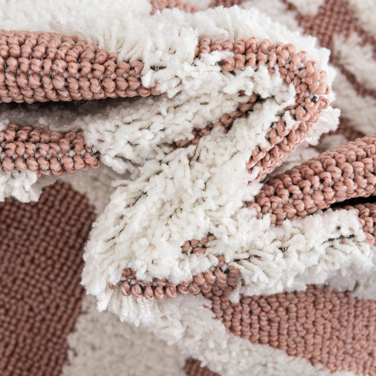 Boho Sas Pink & Ivory Area Rug: Original supplier detail or alternative rug shot