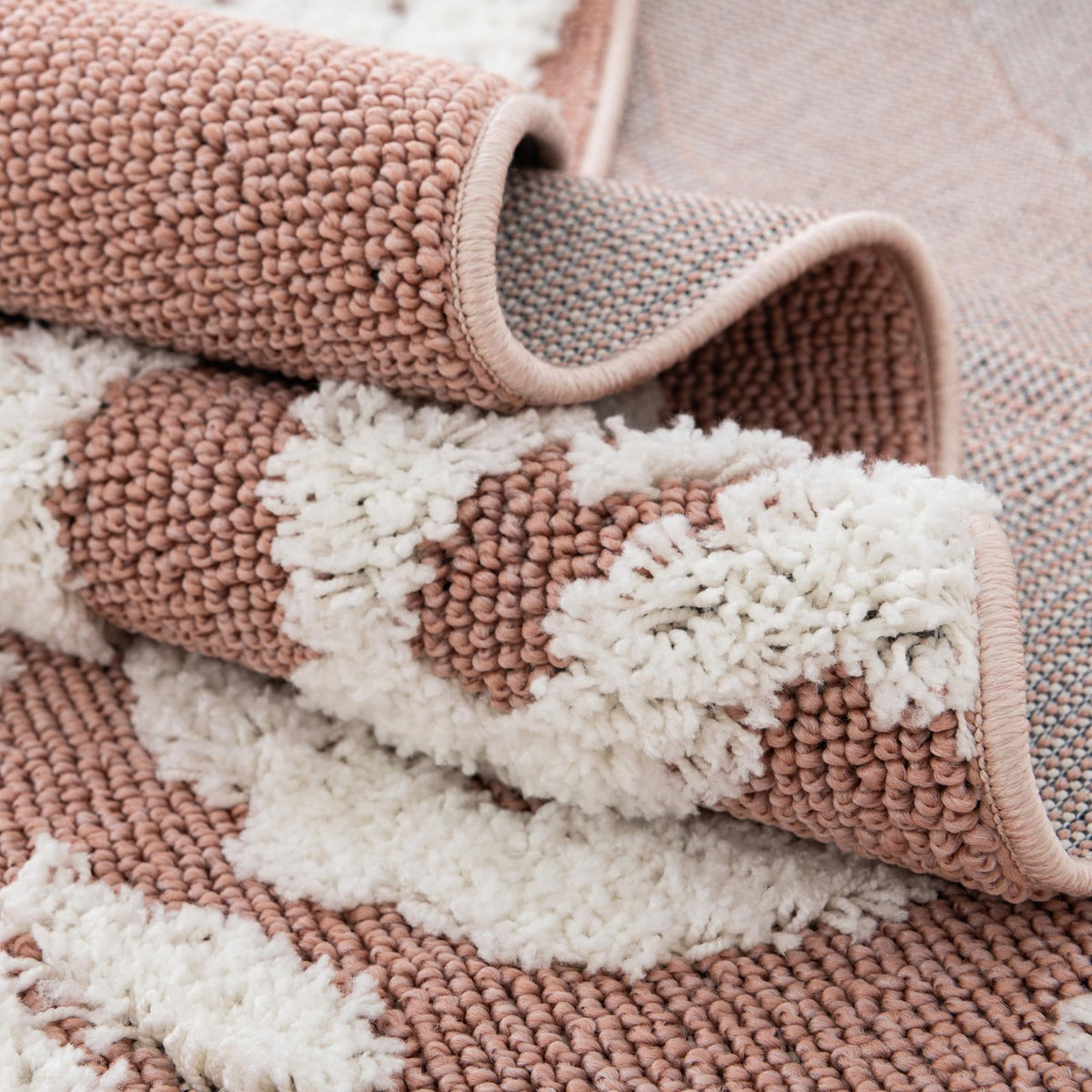 Boho Sas Pink & Ivory Area Rug: Original supplier detail or alternative rug shot