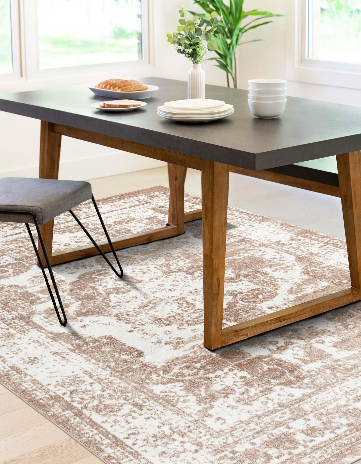 Sofia Salle Garnier Ivory and Beige | Supplier rug image / alternate view
