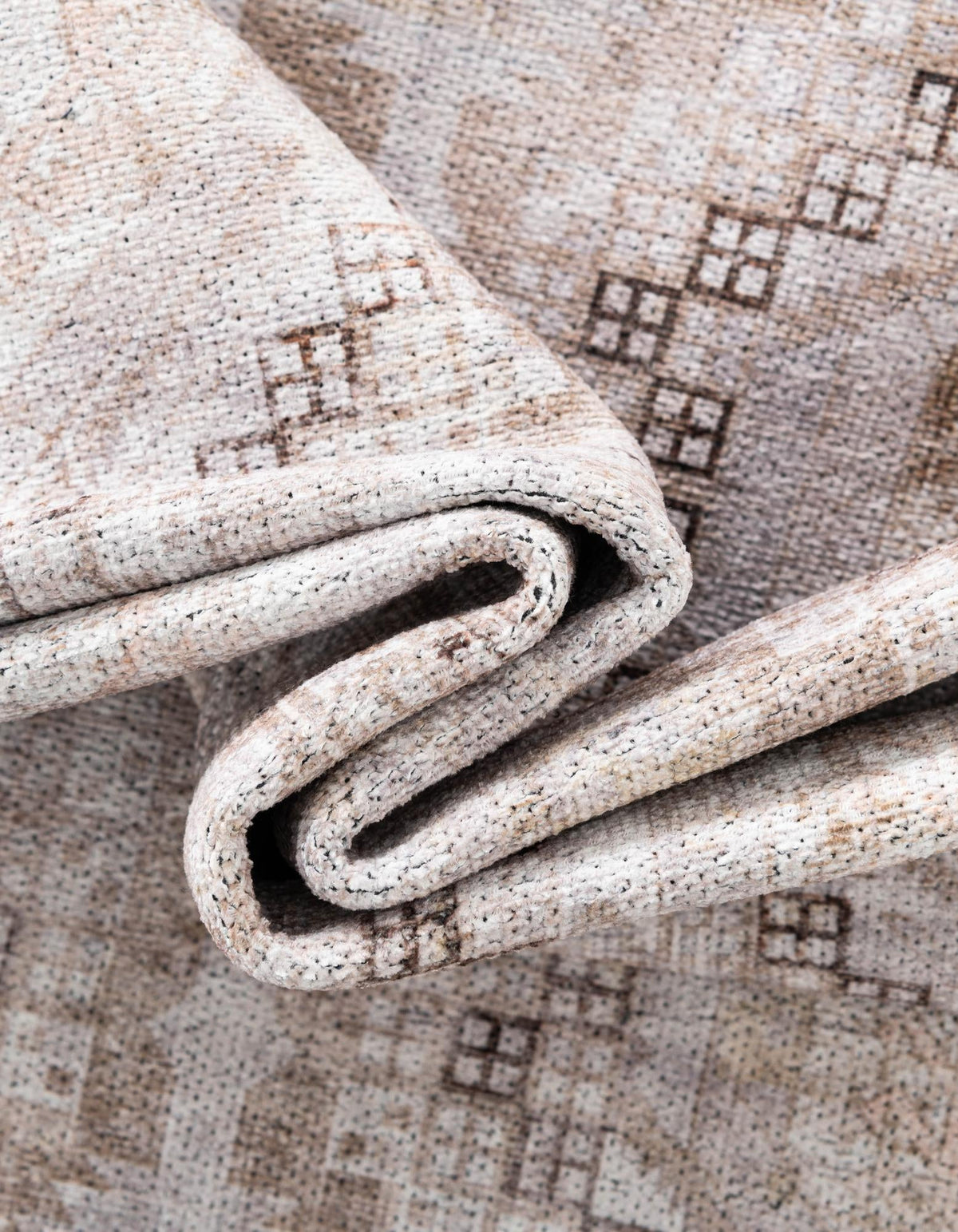 Yara Karan Ivory and Beige/Brown | Supplier rug image / alternate view