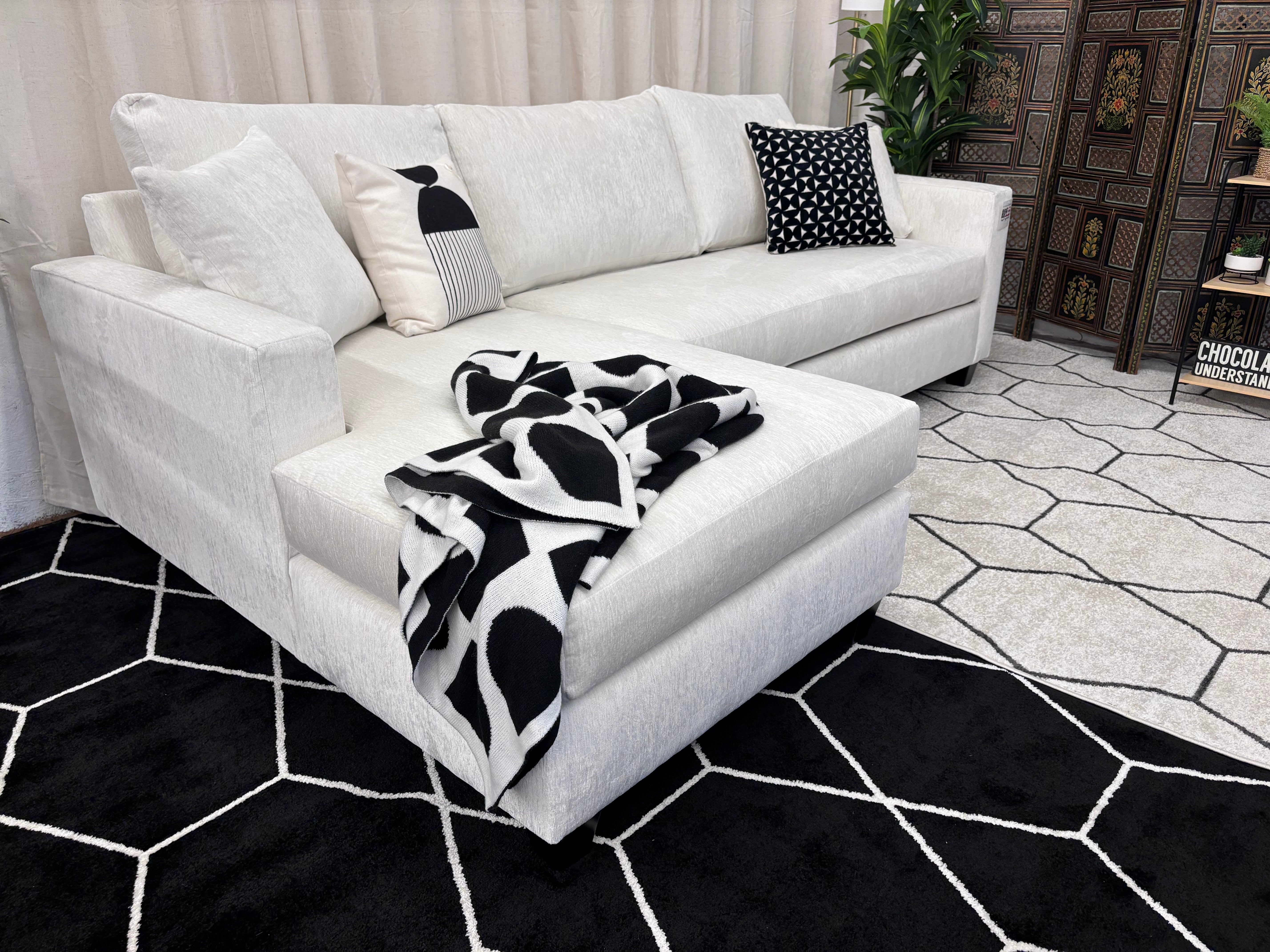 Ivory Cream Harpeth Chaise Sectional