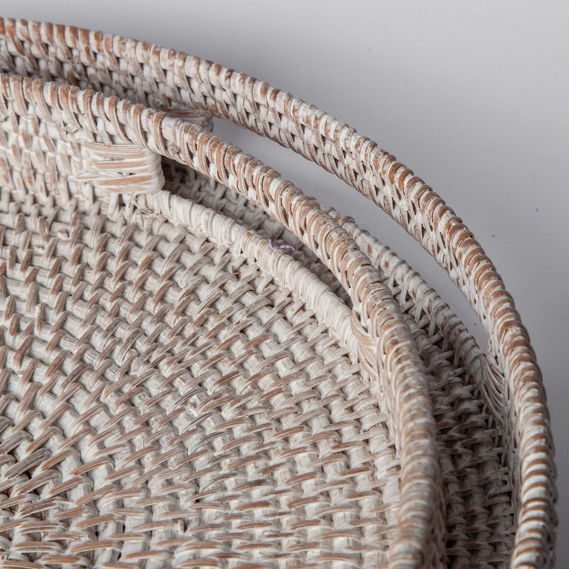 Round Rattan Tabletop Decor: Medium - Reclaimed Elegance