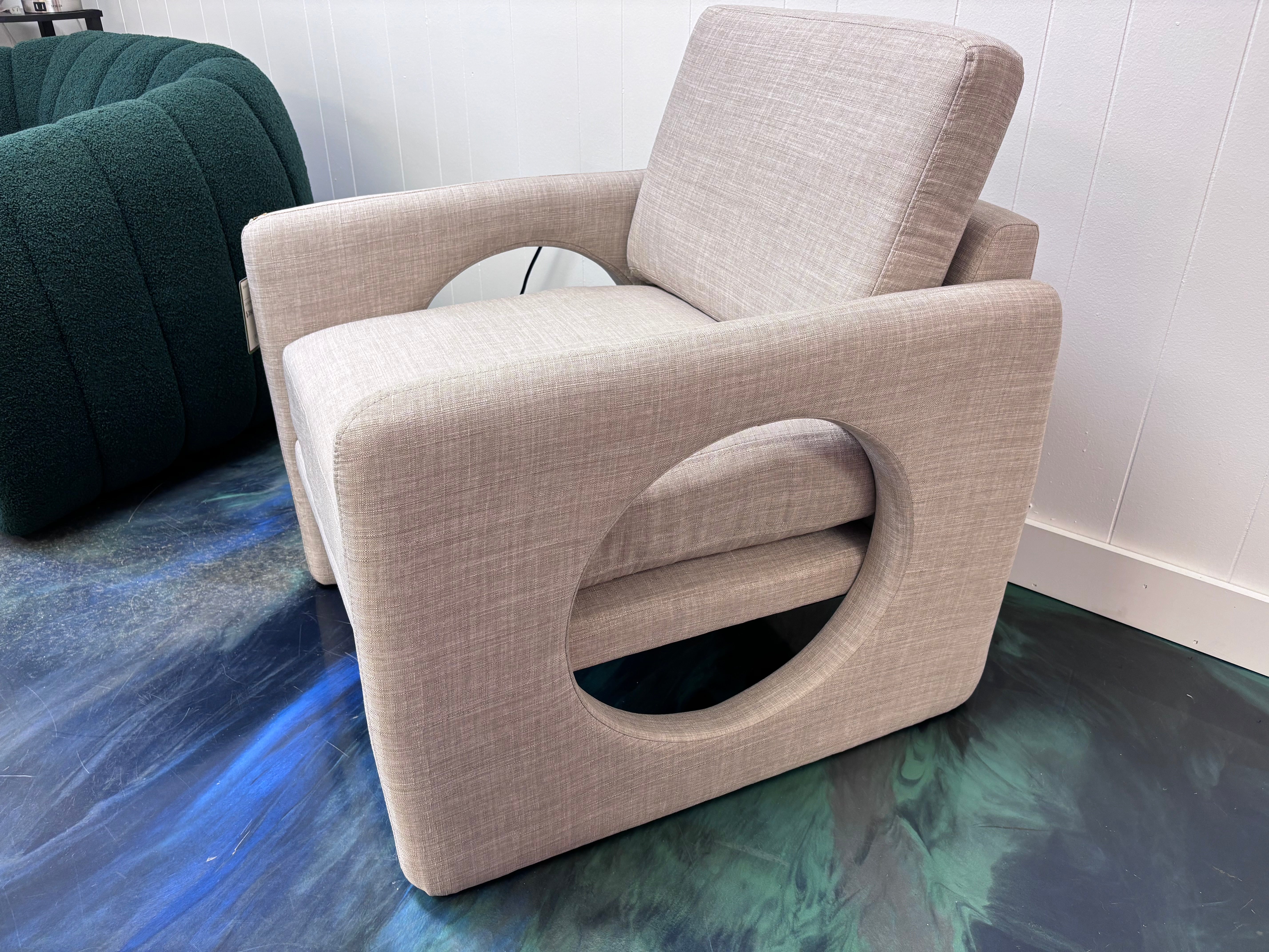 Sandstone Modern Retro Chair