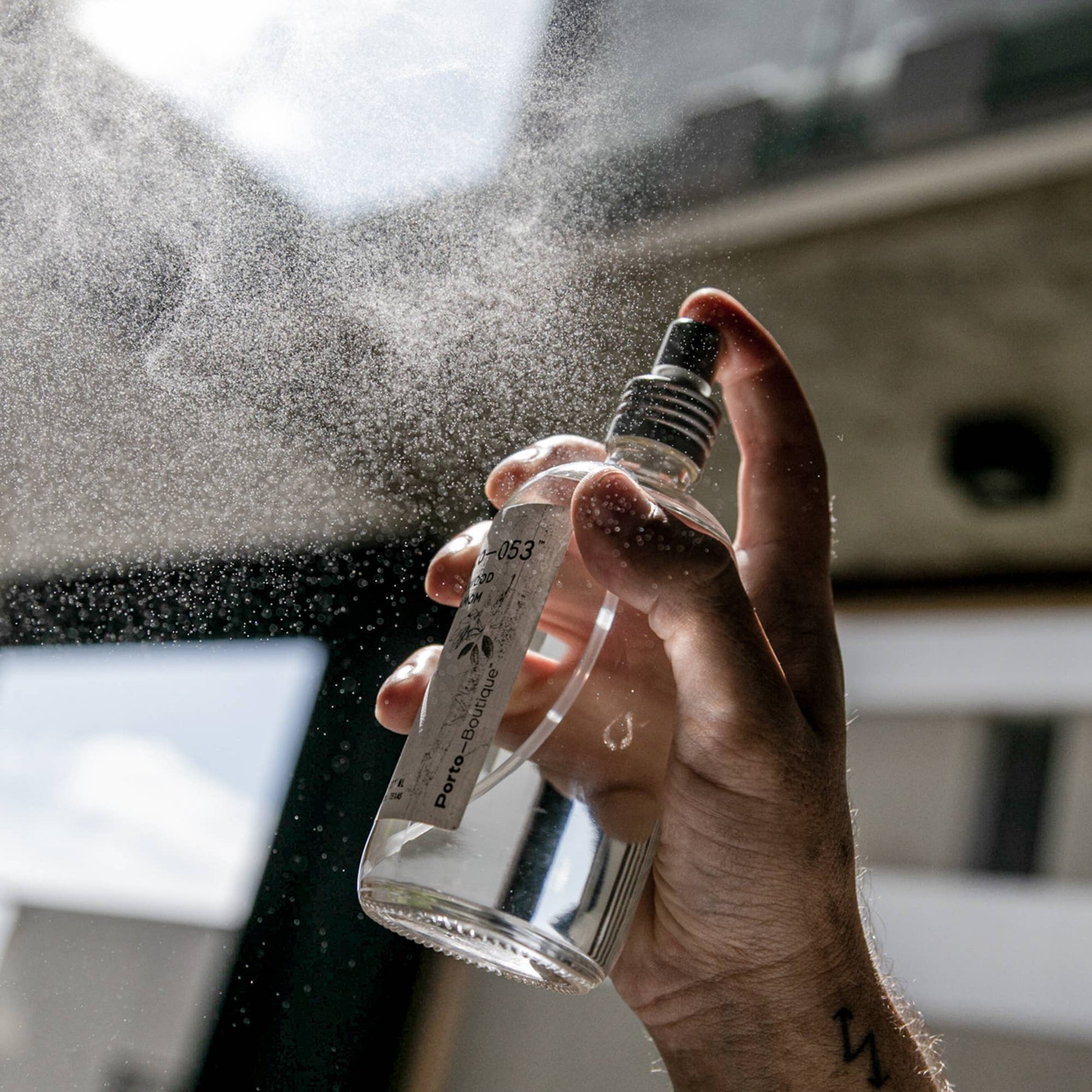 Bergamot, Grapefruit & Amber Porto 053 Home & Linen Mist - Reclaimed Elegance