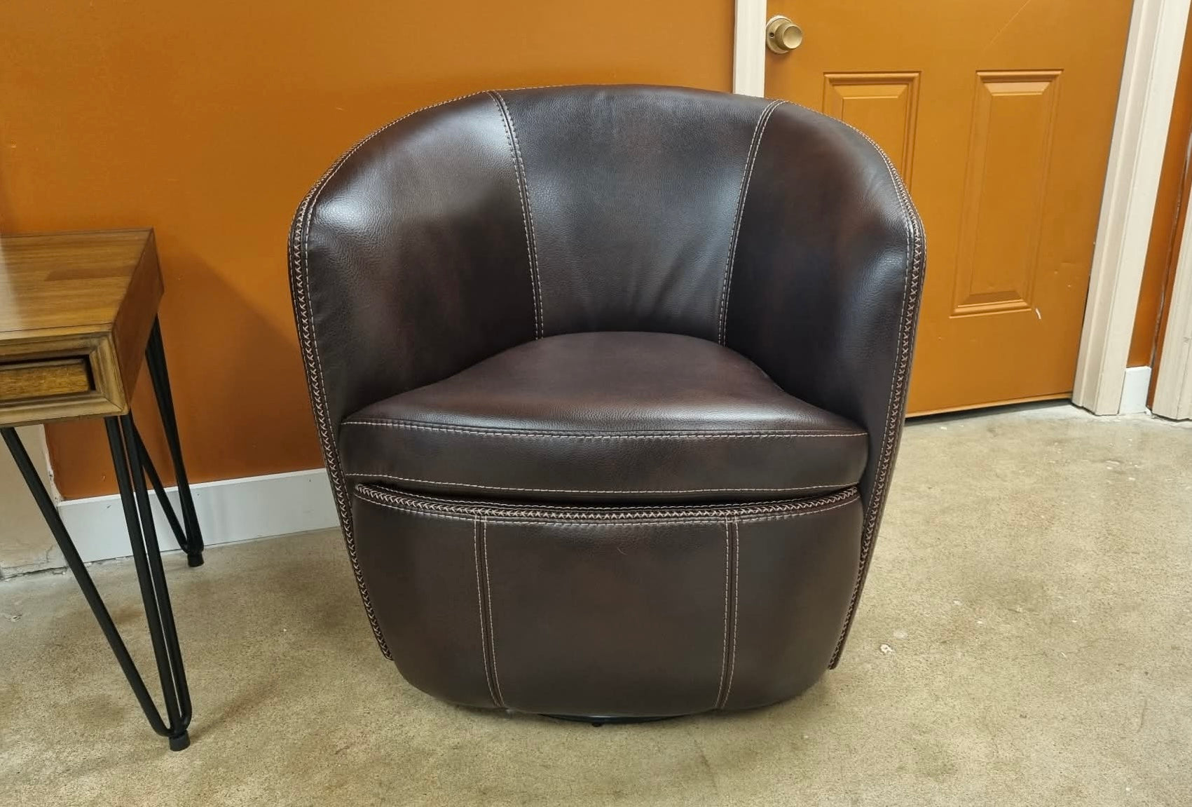 Walnut Vegan Leather Vito Swivel Chair - Reclaimed Elegance