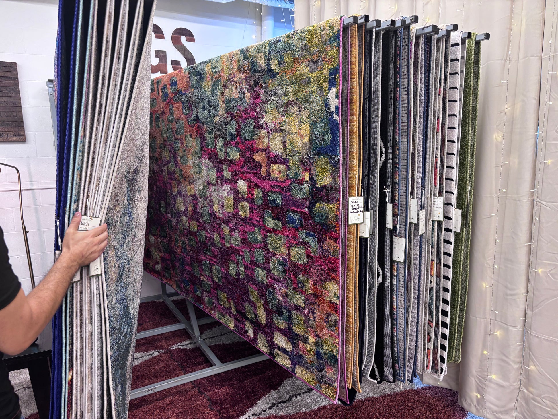 Rainbow 7'10x10' Jardin Rectangle Rug - Reclaimed Elegance