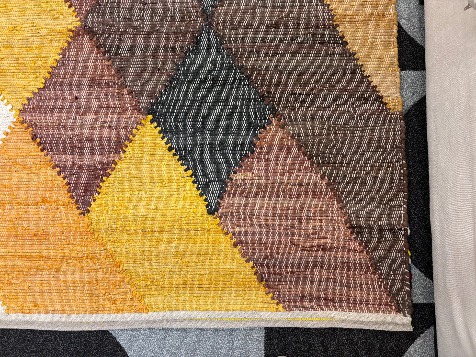 MCM Style 8 x 10' Chindi Cotton Rectangle Rug - Reclaimed Elegance
